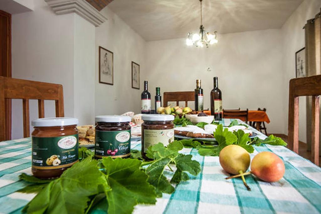 Agriturismo Miracco Atanasio Franco "Il Maniero" Santa Sofia d'Epiro エクステリア 写真
